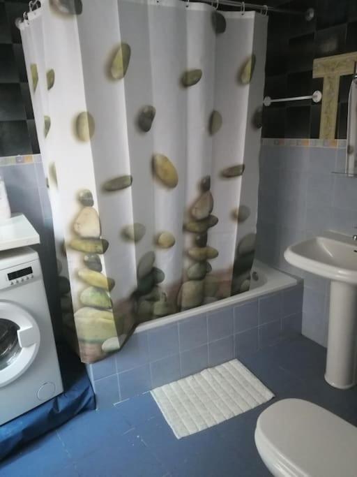 Apartamento Hotel Montana Lavapies Madrid Kültér fotó