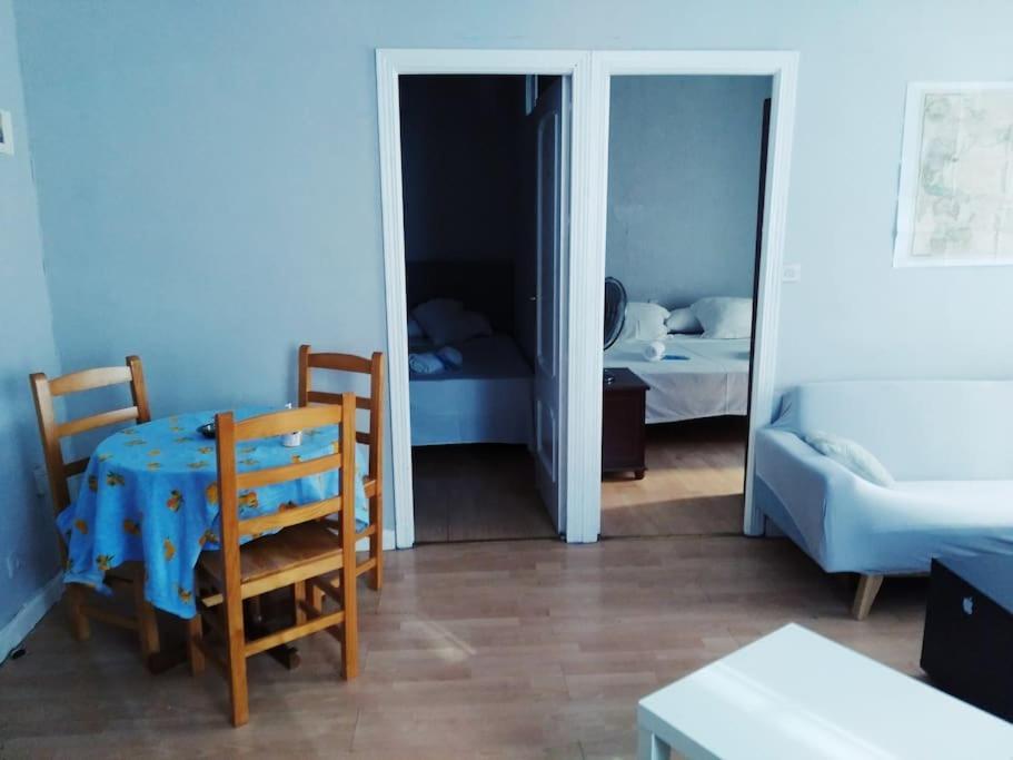 Apartamento Hotel Montana Lavapies Madrid Kültér fotó