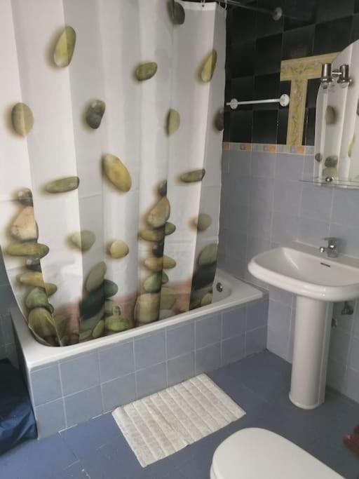 Apartamento Hotel Montana Lavapies Madrid Kültér fotó